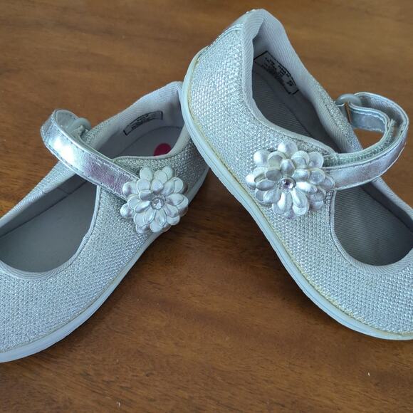 Stride Rite Toddler Girls Haylie Silver Mary Jane Shoes Size 10.5 - Picture 9 of 11